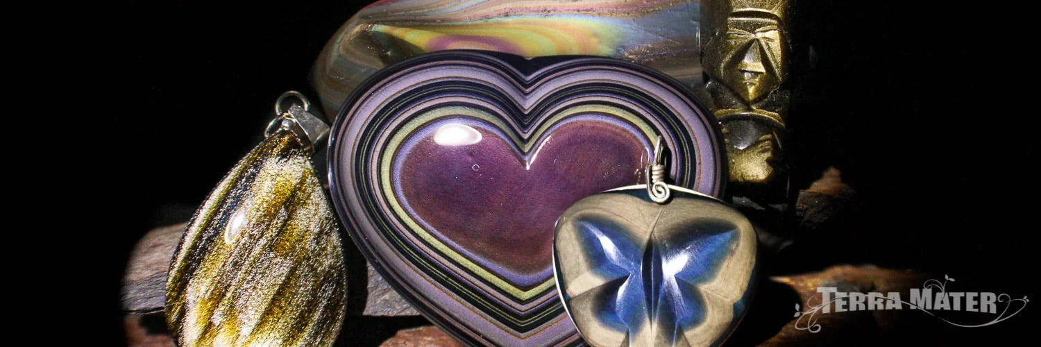Obsidiennes oeil céleste, arc en ciel, manta huichol Mentogochol, spider web, dorée, argentée