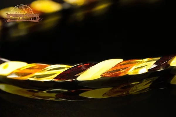 Collier d'ambre en épi
