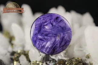Cabochon de charoïte