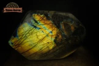 Forme libre de labradorite 640 g