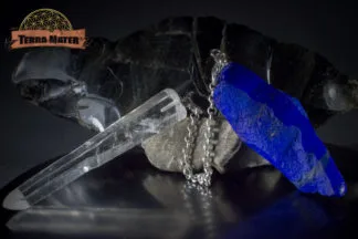 Pendule artisanal quartz laser et lapis lazuli AAA - pièce unique