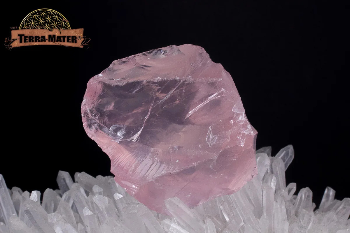 Quartz rose - fragment brut 31 g - qualité exceptionnelle (AAA) – Image 3