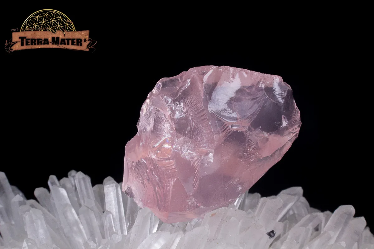 Quartz rose - fragment brut 31 g - qualité exceptionnelle (AAA) – Image 5